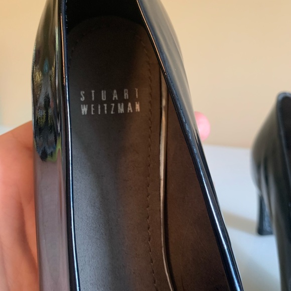 Stuart Weitzman Navy Patent Leather Heels - Picture 3 of 6